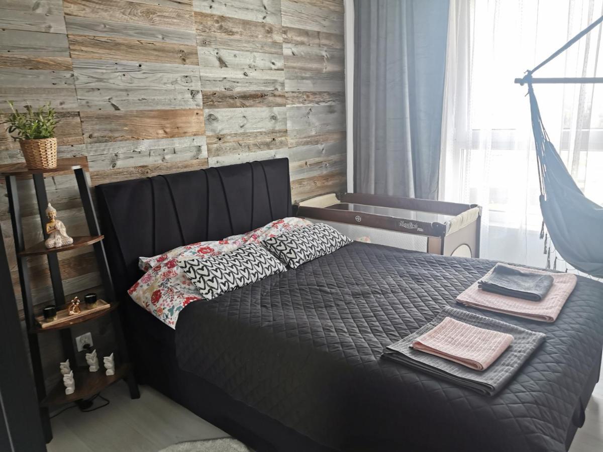 Apartament Przy Bursztynowym Stadionie Γκντανσκ Εξωτερικό φωτογραφία