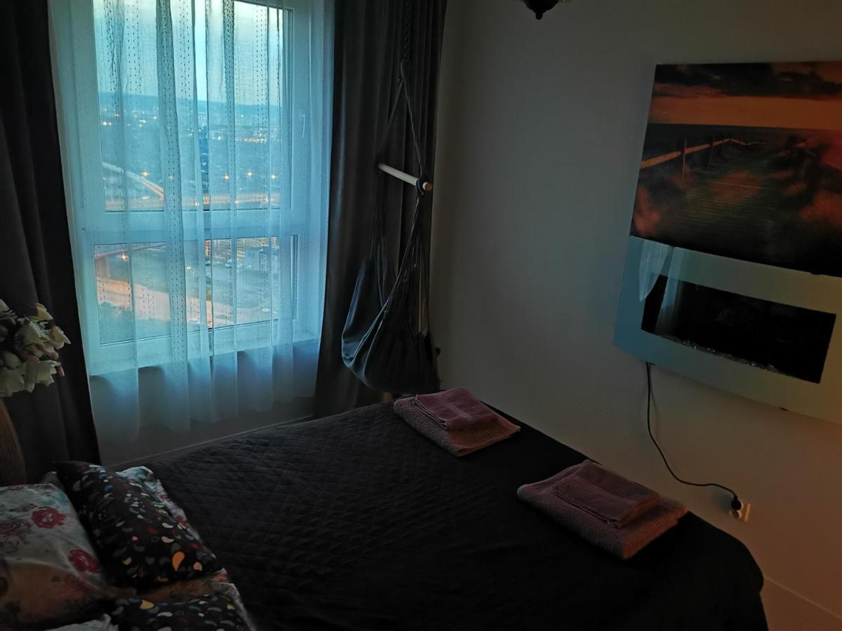 Apartament Przy Bursztynowym Stadionie Γκντανσκ Εξωτερικό φωτογραφία